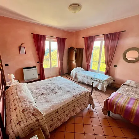 La Casa Rosa