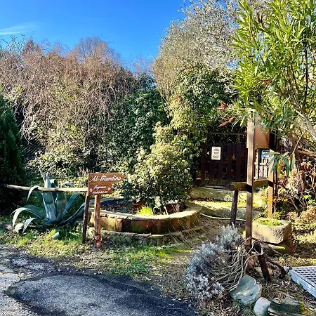 La Casa Rosa Πανσιόν
