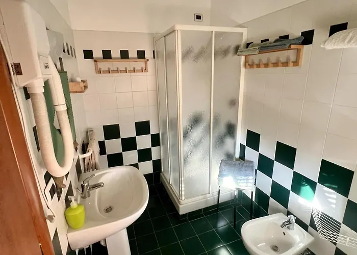 Πανσιόν La Casa Rosa 3*